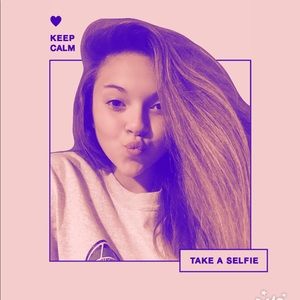 Meet your Posher, Ella